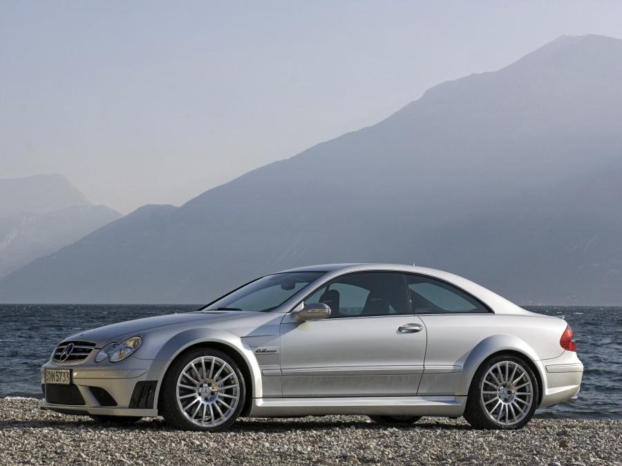  Mercedes-Benz CLK63 AMG Black Edition 2007 года  (фото 44 из 61)